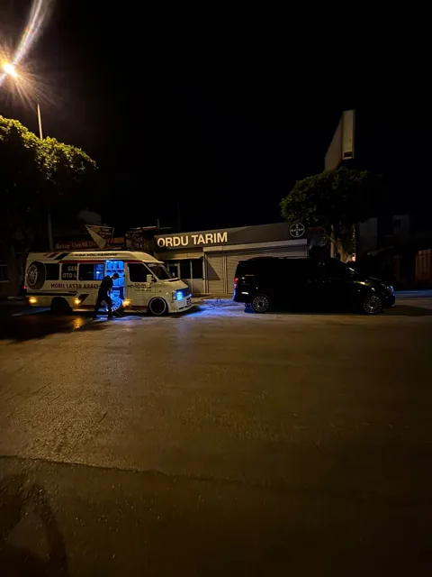 Gece yapılan mobil servis çalışması